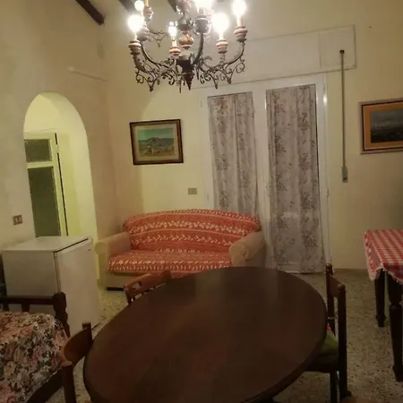 Eda House Apartmán
